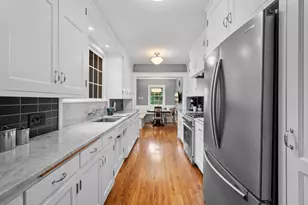 200 Thomas Ave S, Minneapolis, MN 55405 - Photo 30