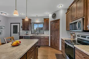 932 Waters Edge Cir, Avon, MN 56310 - Photo 12