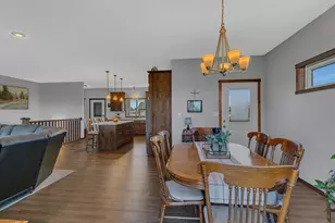 932 Waters Edge Cir, Avon, MN 56310 - Photo 4