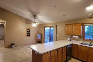 11904 Dodd Rd, Kilkenny, MN 56052 - Photo 16