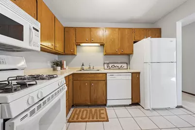 11160 Anderson Lakes Parkway #115, Eden Prairie, MN 55344 - Photo 2