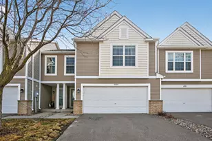 4905 Bluff Heights Trail SE, Prior Lake, MN 55372 - Photo 2