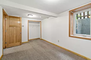 1131 Kingsford St, Saint Paul, MN 55106 - Photo 18