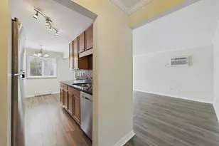 2706 Humboldt Ave S, Minneapolis, MN 55408 - Photo 4