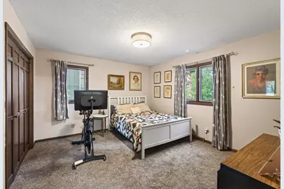 4008 Macalaster Drive NE, Saint Paul, MN 55421 - Photo 10