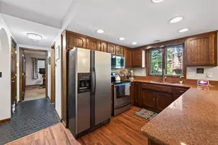 4008 MacAlaster Dr NE, Saint Paul, MN 55421 - Photo 8