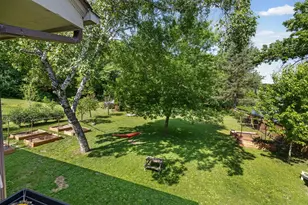 1115 W Medicine Lake Dr, Plymouth, MN 55441 - Photo 28