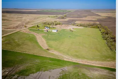 12539 74th Street SE, Lisbon, ND 58054 - Photo 4