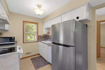 846 Jonathan Drive, Apple Valley, MN 55124 - Photo 8
