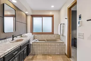 5950 Churchill St, Shoreview, MN 55126 - Photo 28