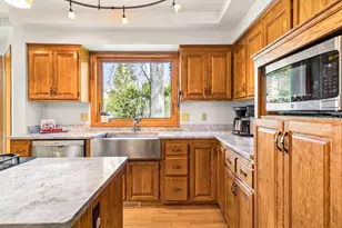 5950 Churchill St, Shoreview, MN 55126 - Photo 18