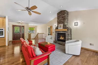 2215 Greenfield Drive E, Northfield, MN 55057 - Photo 6
