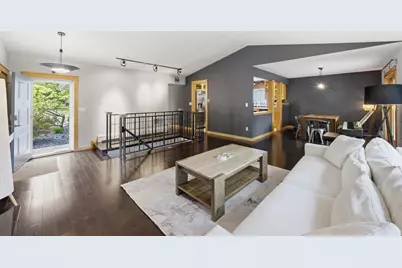 2486 W Country Club Drive S, Fargo,  58103 - Photo 6