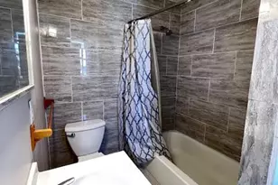 757 Minnehaha Ave W, Saint Paul, MN 55104 - Photo 6