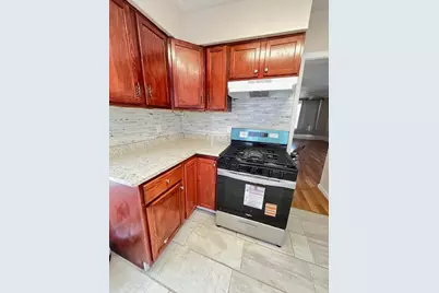 757 Minnehaha Avenue W, Saint Paul, MN 55104 - Photo 4