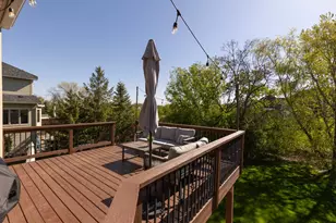 3910 Linden Pl, Medina, MN 55340 - Photo 4