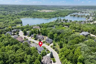 2422 Salem Heights Ln SW, Rochester, MN 55902 - Photo 4