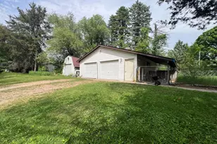 33455 Jackson St NE, Cambridge, MN 55008 - Photo 2