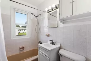 2021 Worcester Ave, Saint Paul, MN 55116 - Photo 18