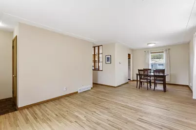 2021 Worcester Avenue, Saint Paul, MN 55116 - Photo 2