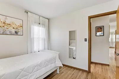 2021 Worcester Avenue, Saint Paul, MN 55116 - Photo 16