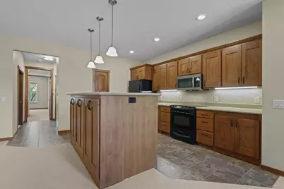 3914 Roosevelt Street NE, Saint Paul, MN 55421 - Photo 16