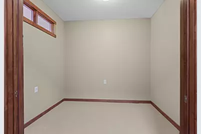 3914 Roosevelt Street NE, Saint Paul, MN 55421 - Photo 18