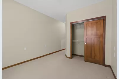 3914 Roosevelt Street NE, Saint Paul, MN 55421 - Photo 22