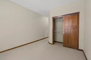 3914 Roosevelt St NE, Saint Paul, MN 55421 - Photo 22