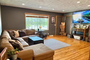 37285 161st Ave, Montgomery, MN 56069 - Photo 16