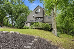 3601 Prestige Ln, Minnetonka, MN 55305 - Photo 2