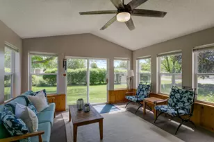 7488 Newbury Rd, Woodbury, MN 55125 - Photo 12