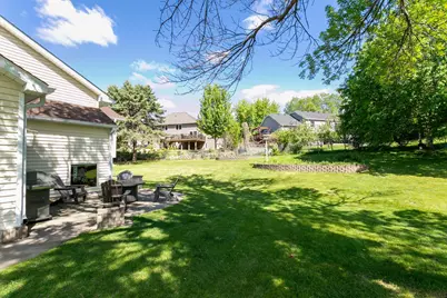 7488 Newbury Road, Woodbury, MN 55125 - Photo 34