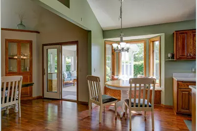 7488 Newbury Road, Woodbury, MN 55125 - Photo 10