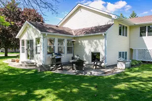 7488 Newbury Rd, Woodbury, MN 55125 - Photo 14