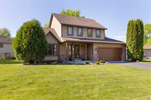 17880 Liv Ln, Eden Prairie, MN 55346 - Photo 24
