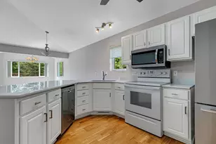 900 Golden Pond Ct, Buffalo, MN 55313 - Photo 2