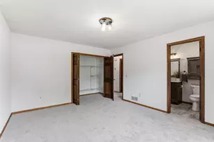 2566 Cochrane Dr, Woodbury, MN 55125 - Photo 12