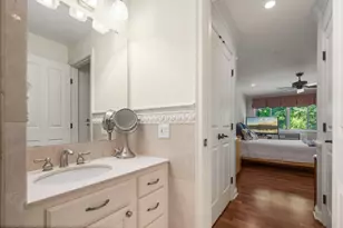 205 Barry, Wayzata, MN 55391 - Photo 32