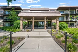 205 Barry, Wayzata, MN 55391 - Photo 68