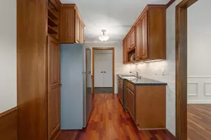205 Barry, Wayzata, MN 55391 - Photo 20