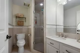 205 Barry, Wayzata, MN 55391 - Photo 36
