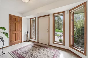 2500 Highland View Ave S, Burnsville, MN 55337 - Photo 4