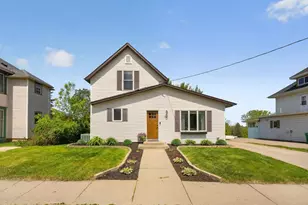 506 Park Ave, Goodhue, MN 55027 - Photo 2