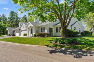 8725 Baxter Way, Inver Grove Heights, MN 55076 - Photo 2
