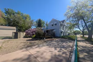 1049 Gorman Ave, West Saint Paul, MN 55118 - Photo 8