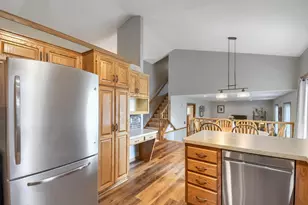 12146 Jonquil St NW, Coon Rapids, MN 55433 - Photo 10