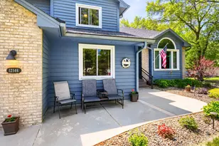 12146 Jonquil St NW, Coon Rapids, MN 55433 - Photo 4