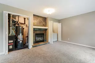 8773 Maplebrook Pkwy N, Brooklyn Park, MN 55445 - Photo 14
