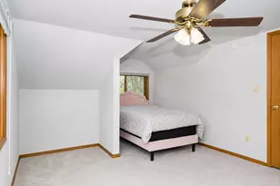 320 Michigan Ave W, Gilbert, MN 55741 - Photo 14